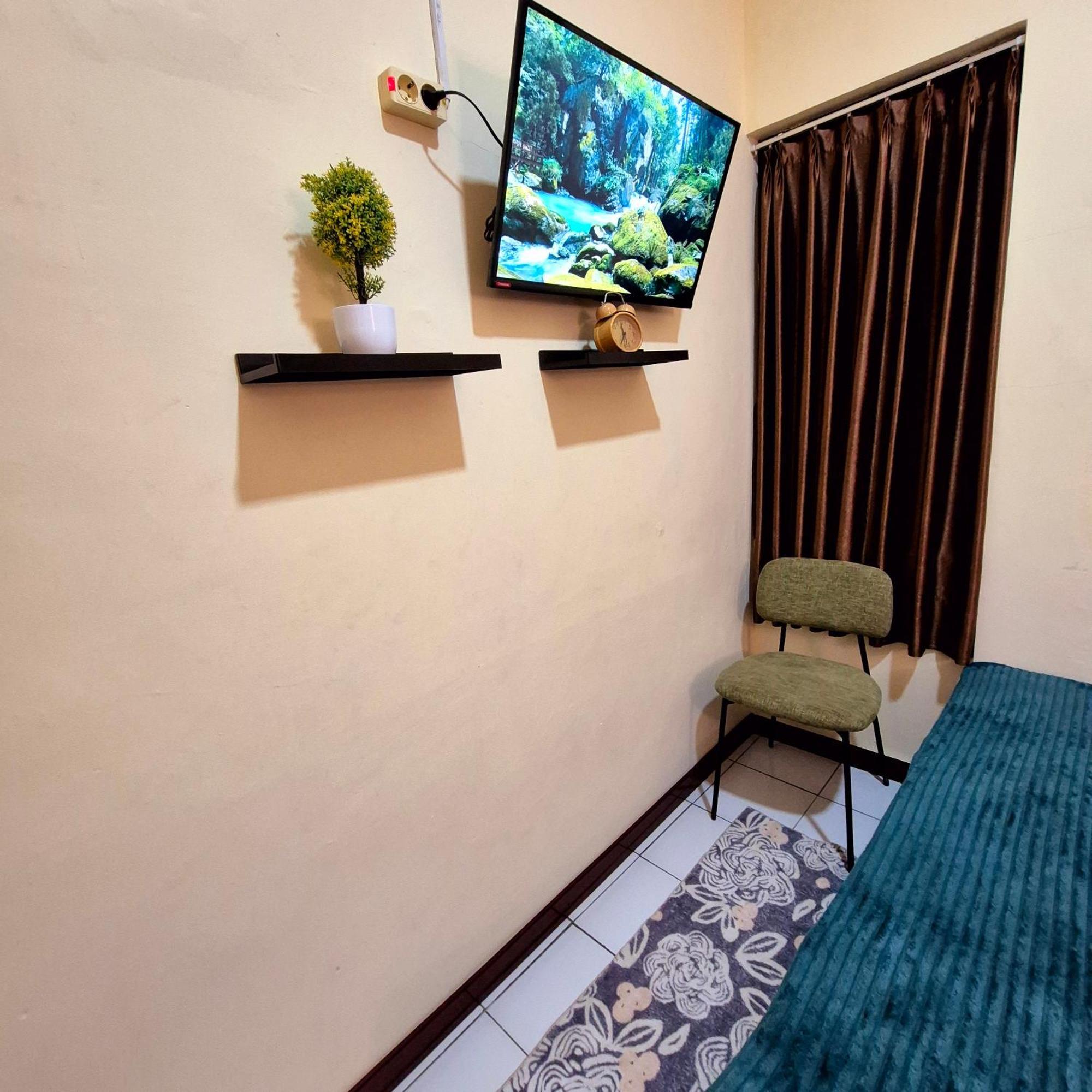 Ardian House Jepara Buitenkant foto