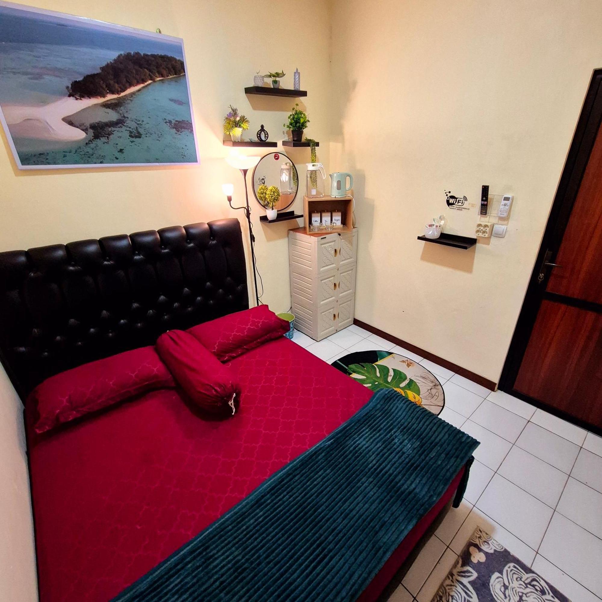 Ardian House Jepara Buitenkant foto